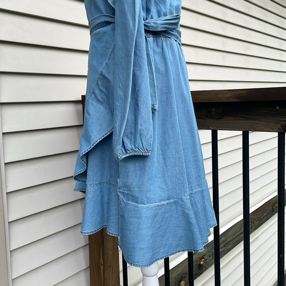 Cute Denim Dress by Express - Picture 6 of 16